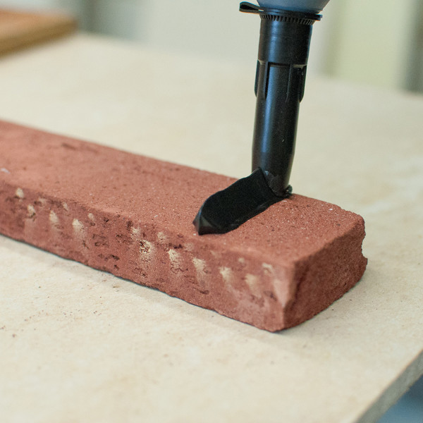 Ms hybrid polymer on stone strip